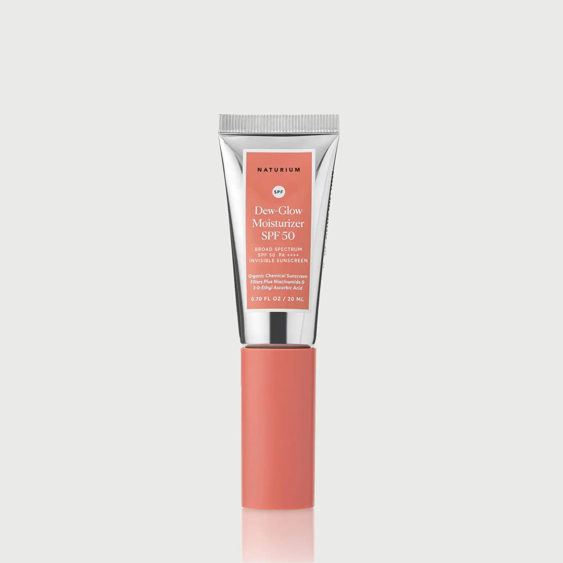 dew-glow-moisturizer-spf-50-travel-size-l3 NATR-10157_Dew-Glow-Moisturizer-SPF-50-Mini_front_capon_bonebkgd.webp