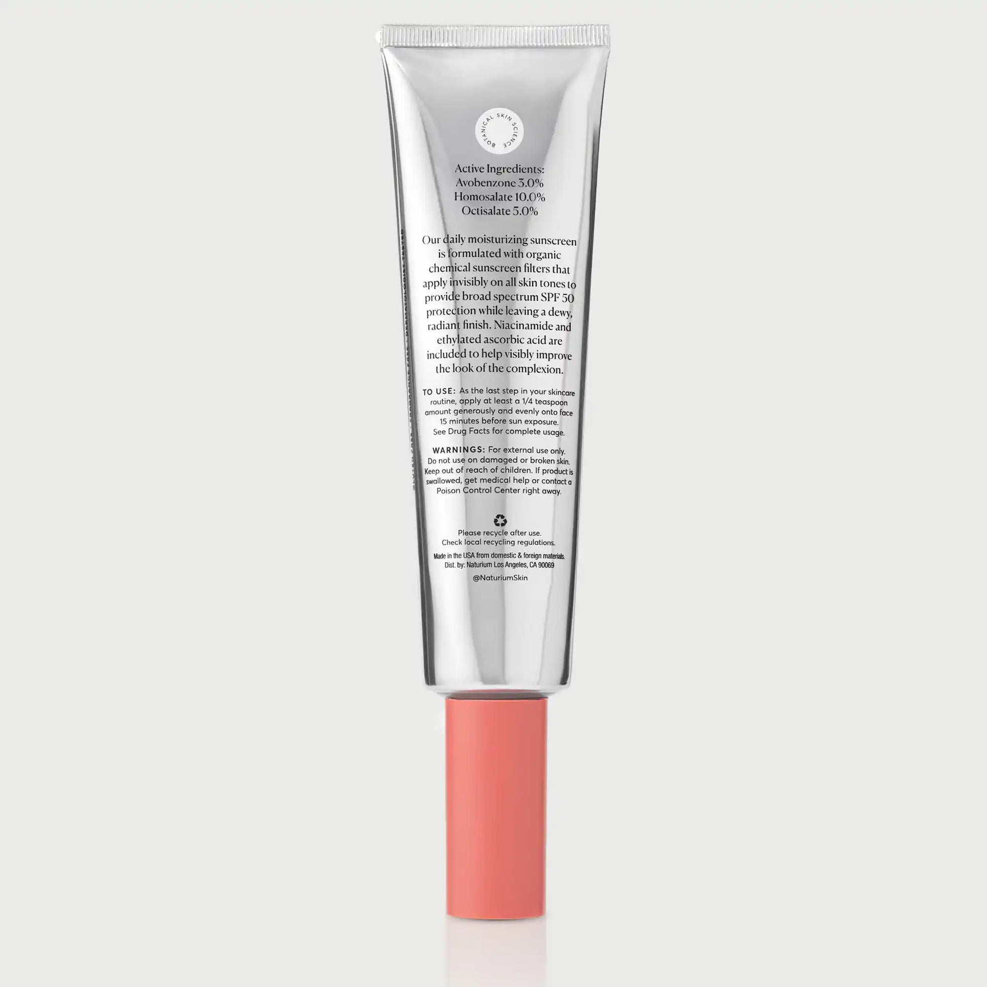 dew-glow-moisturizer-spf-50-jumbo-o8 NATR_Dew_Glow_Jumbo_Back_CapOn_bonebkgd.webp