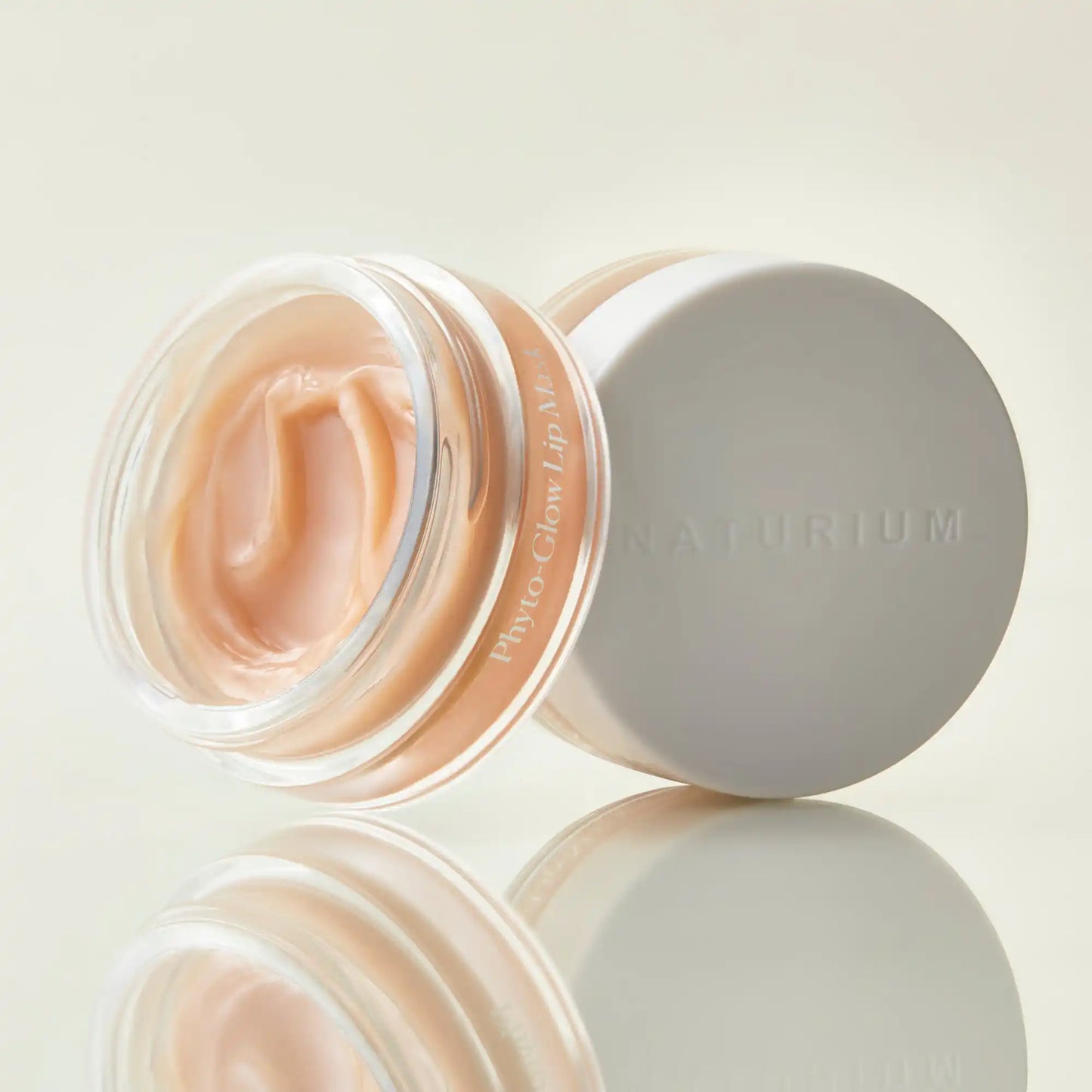 phyto-glow-lip-mask-t4 phyto-lipmask_0607-crop.webp