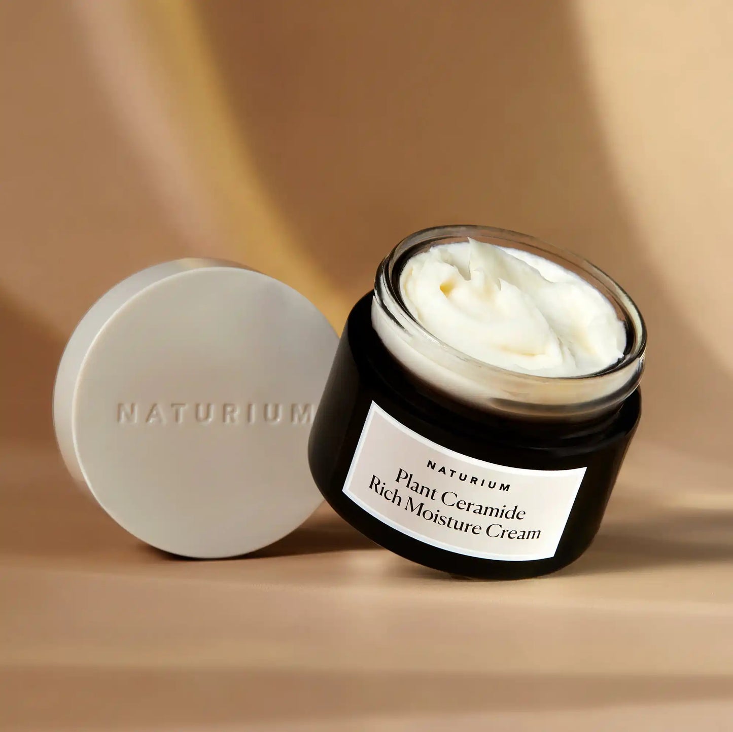 plant-ceramide-rich-moisture-cream-o5 plantceramide_0154-crop_1.webp